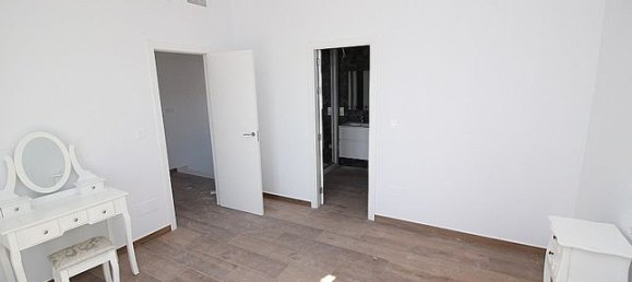 3 bedrooms Villa in Pinoso, Spain No. 10184 16