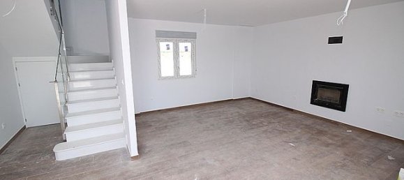 3 bedrooms Villa in Pinoso, Spain No. 10184 7