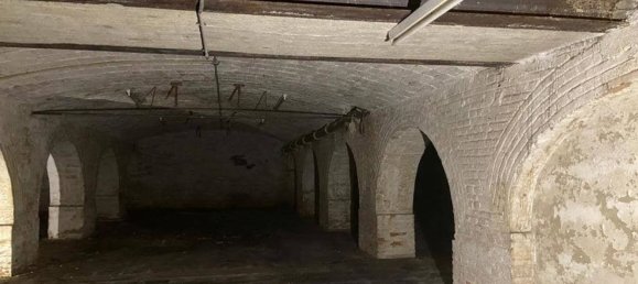 Gewerbliche Immobilie in Leon, Spain 2051m², Nr. 81418 19