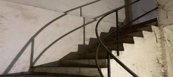 Gewerbliche Immobilie in Leon, Spain 2051m², Nr. 81418 7