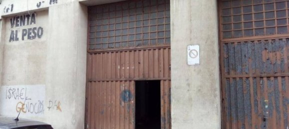 Gewerbliche Immobilie in Leon, Spain 2051m², Nr. 81418 5