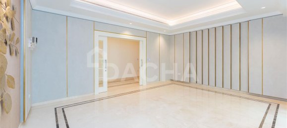 5 bedrooms Villa in Dubai, UAE No. 27998 7