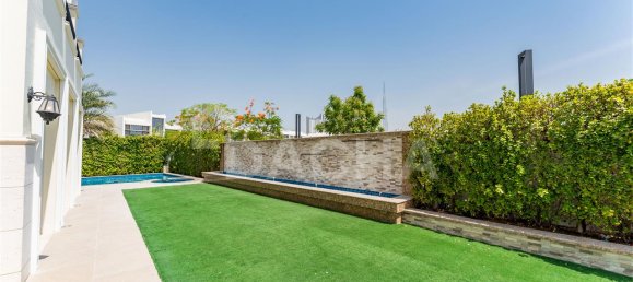 5 bedrooms Villa in Dubai, UAE No. 27998 9