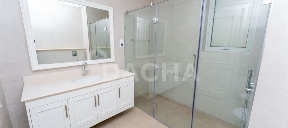 5 bedrooms Villa in Dubai, UAE No. 27998 16