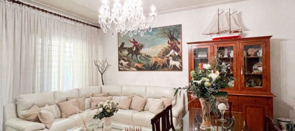 Villa de 11 dormitorios en Viareggio, Italy No. 334863 24
