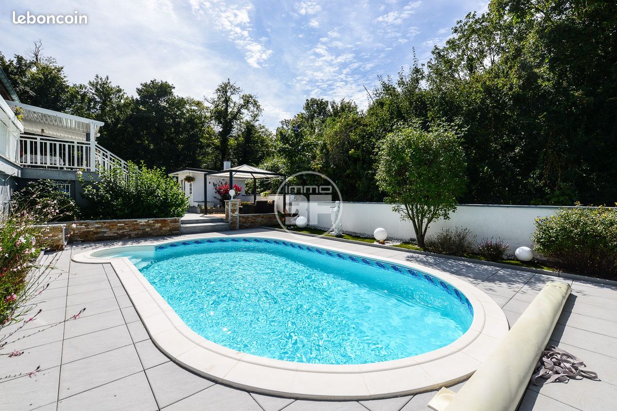 5 bedrooms Villa in Kembs, France No. 246668