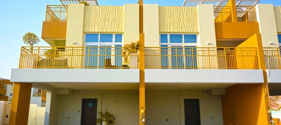 3 Schlafzimmer Villa in Dubai, UAE, Nr. 401 23