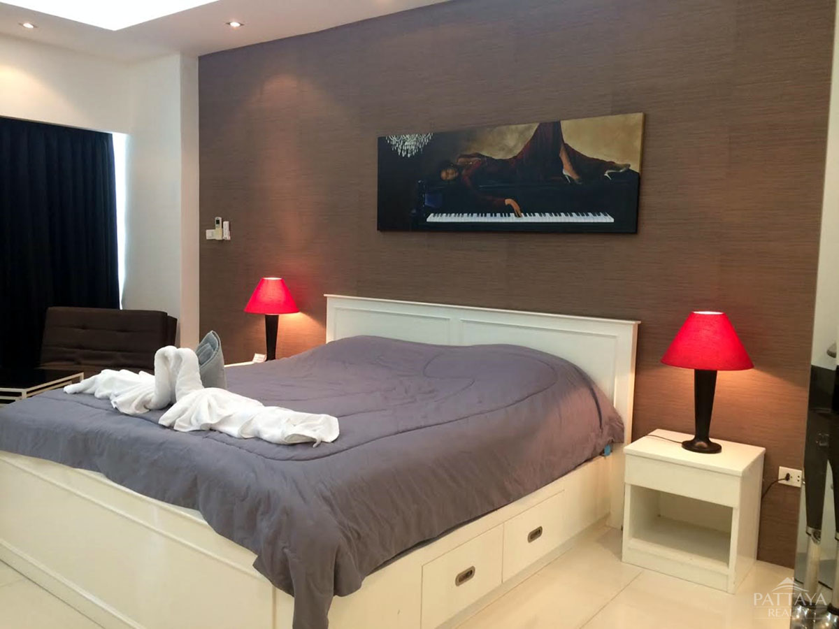 Studio in the Condo in Pattaya, Thailand No. 850