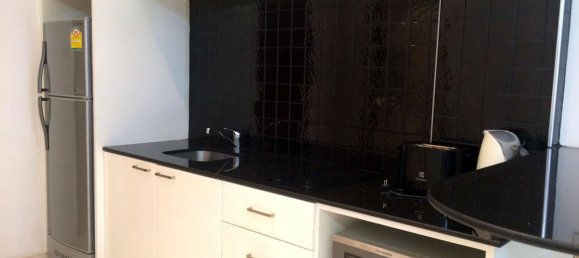 Studio in the Condo in Pattaya, Thailand No. 850 13