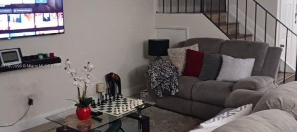 4 غرف نوم دوبلكس في Miami, الولايات المتحدة رقم 614237 3