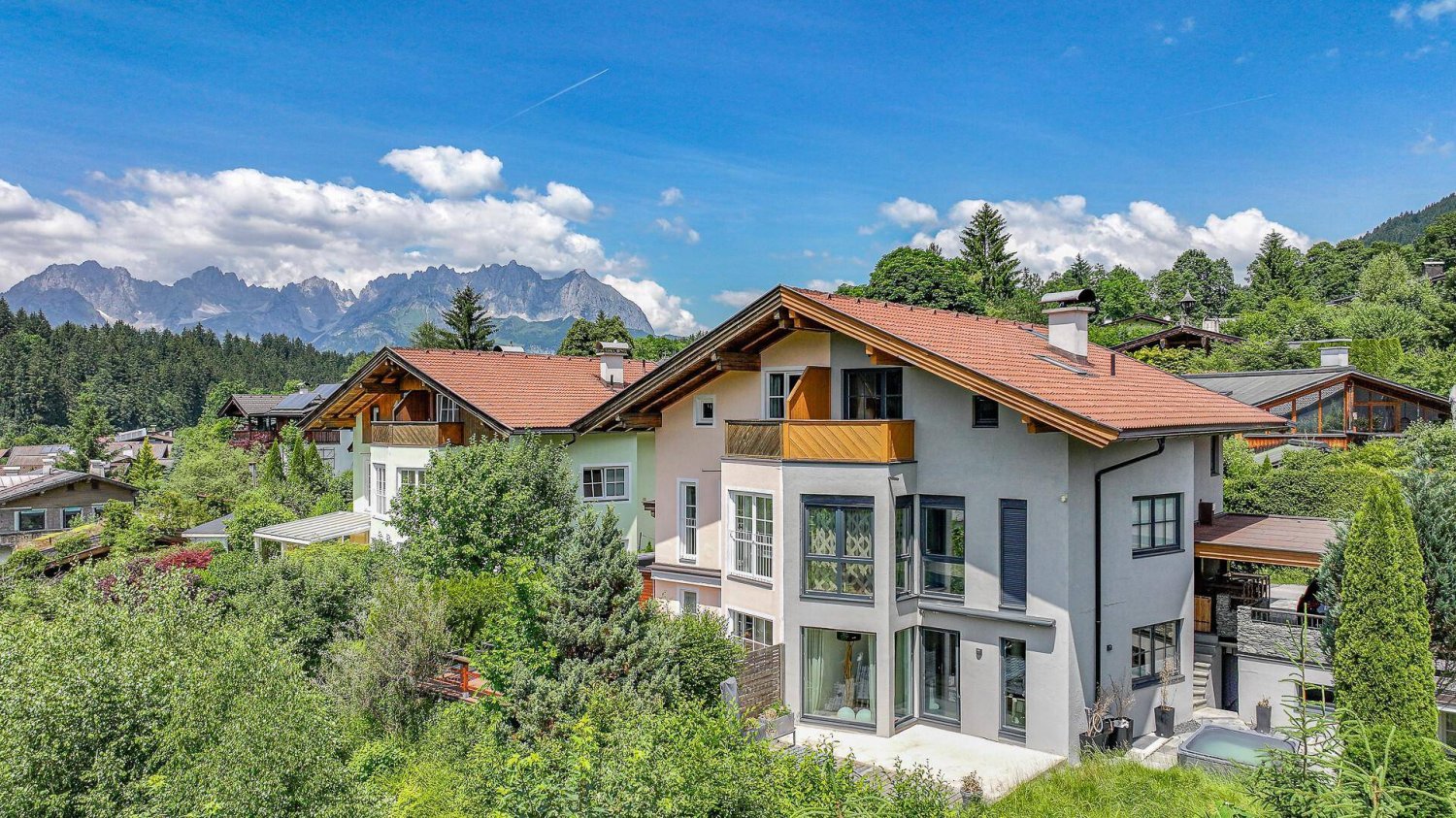 3 غرف نوم تاون هاوس في Kitzbuhel, Austria رقم 249924