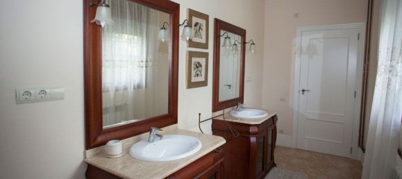 7 غرف نوم منزل في Valencia, Spain رقم 93020 40