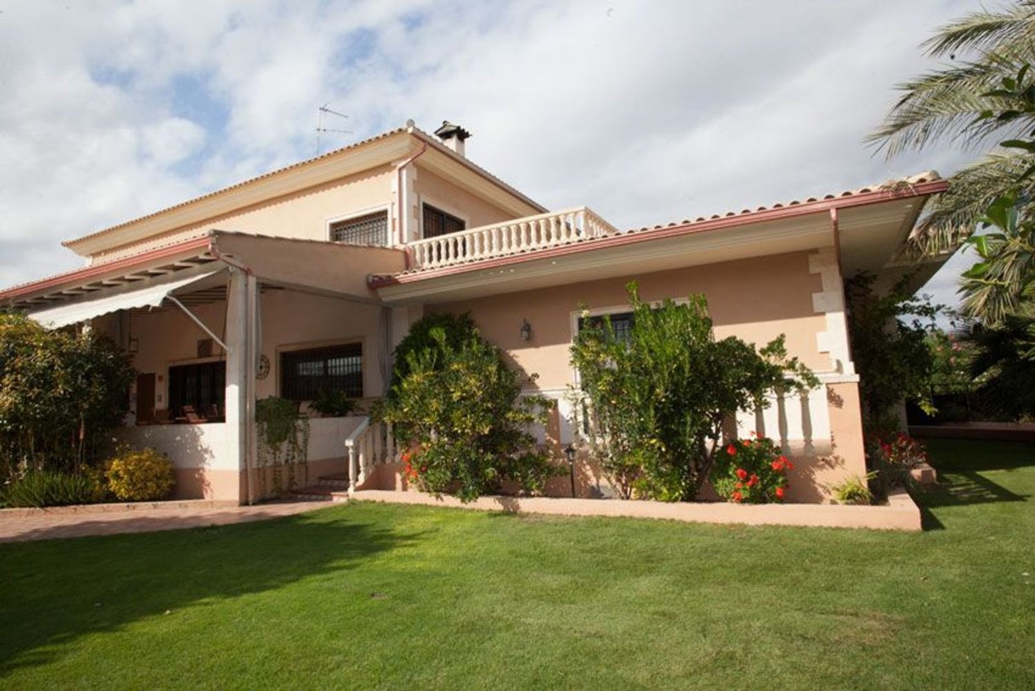 7 غرف نوم منزل في Valencia, Spain رقم 93020