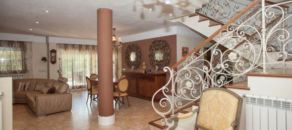 7 غرف نوم منزل في Valencia, Spain رقم 93020 2