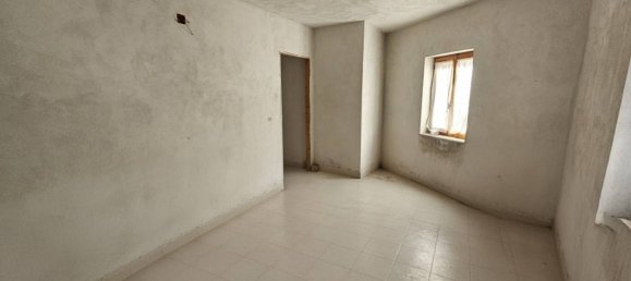 2 Schlafzimmer Haus in Basilicata, Italy, Nr. 347810 9
