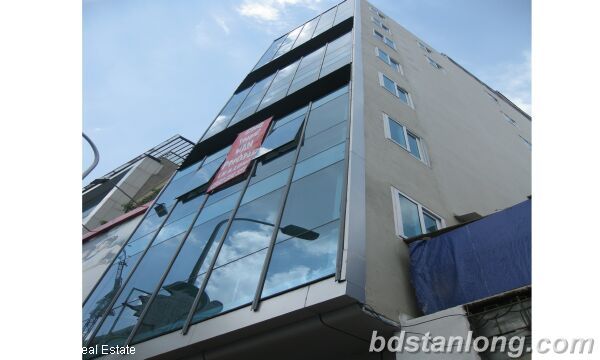 Büro in Dong Da, Vietnam 350m², Nr. 5648