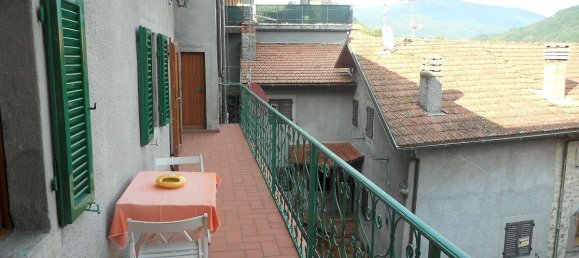5 bedrooms House in San Marcello Piteglio, Italy No. 141 6