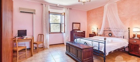 5 bedrooms House in Gavorrano, Italy No. 378322 12