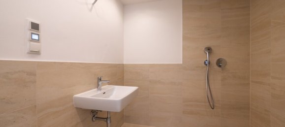 3-salle Appartement à Favoriten, Austria No. 48876 11