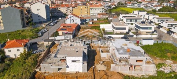 3 غرف نوم منزل في Sao Felix da Marinha, Portugal رقم 155825 16