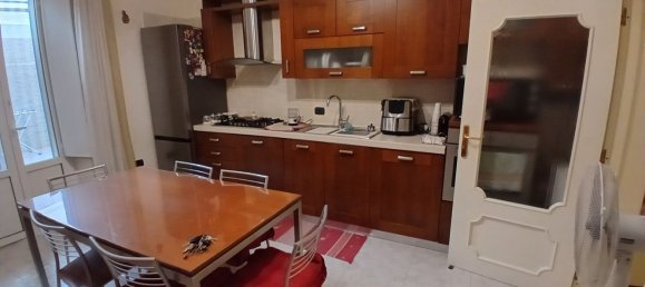 Apartamento de 3 dormitorios en Taranto, Italy No. 380538 11
