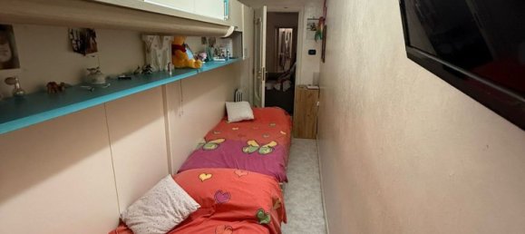 Apartamento de 3 dormitorios en Taranto, Italy No. 380538 26