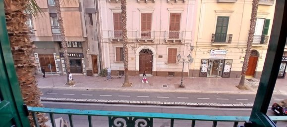Apartamento de 3 dormitorios en Taranto, Italy No. 380538 21