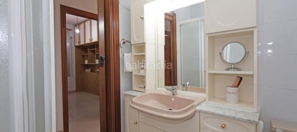 4 bedrooms Apartment in Sant Feliu de Llobregat, Spain No. 138424 4