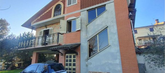 Дом с 5 комнатами в Гвальдо Каттанео, Италия № 134728 32