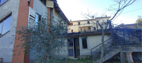 Дом с 5 комнатами в Гвальдо Каттанео, Италия № 134728 34