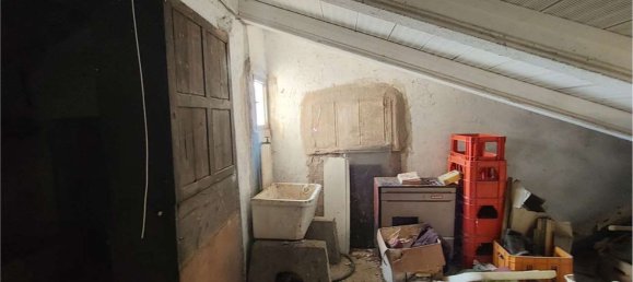 Дом с 5 комнатами в Гвальдо Каттанео, Италия № 134728 24