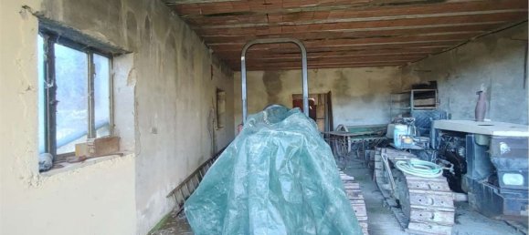 Дом с 5 комнатами в Гвальдо Каттанео, Италия № 134728 41