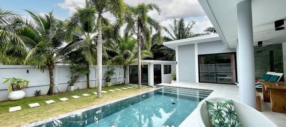 4 bedrooms Villa in Ko Samui, Thailand No. 13213 3