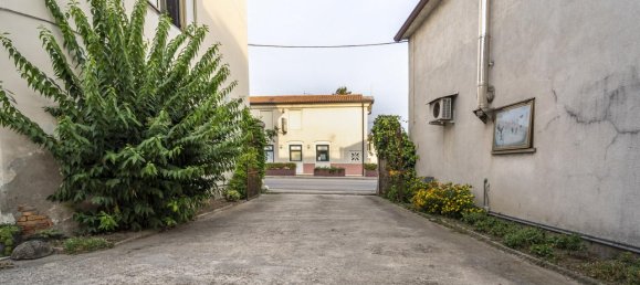 Casa de 6 divisões em Castegnero, Italy N.º 66115 24