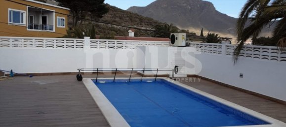 3 bedrooms Villa in La Florida, Spain No. 14033 5