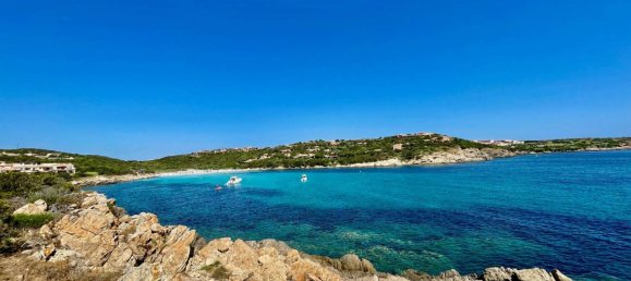 Apartamento de 3 habitaciónes en Arzachena, Italy No. 62202 3