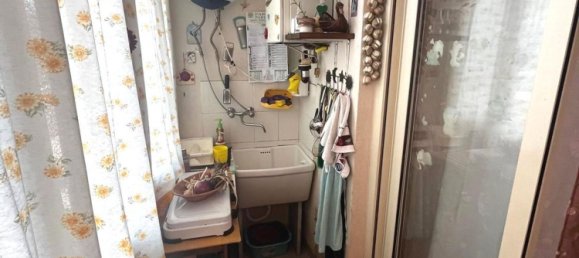 5 rooms Apartment in Palermo, Italy No. 46618 16