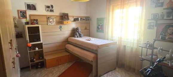 5 rooms Apartment in Palermo, Italy No. 46618 17