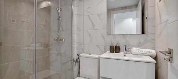 3 bedrooms Apartment in Punta Prima, Spain No. 13434 16