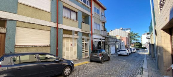 7 bedrooms House in Porto, Portugal No. 111808 2