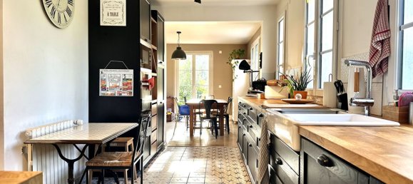 5 bedrooms House in Courteuil, France No. 61308 3