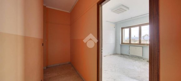 3 bedrooms Apartment in Turin, Italy No. 343436 13