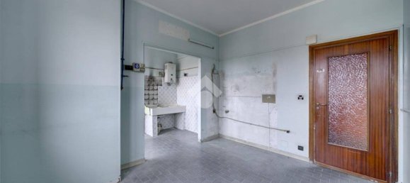 3 bedrooms Apartment in Turin, Italy No. 343436 18