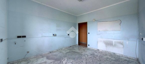 3 bedrooms Apartment in Turin, Italy No. 343436 15