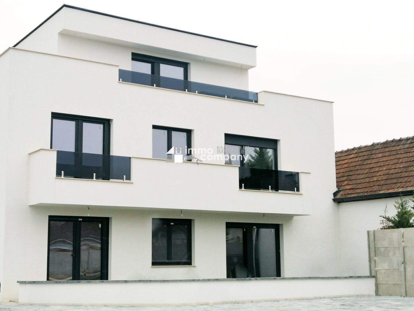 Дуплекс с 4 комнатами в Энцерсдорф ан дер Фиша, Австрия № 187399