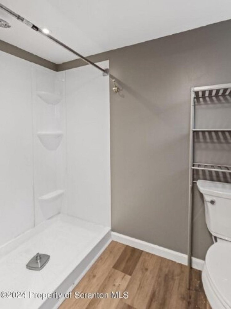 4 bedrooms House in Tunkhannock, USA No. 389142