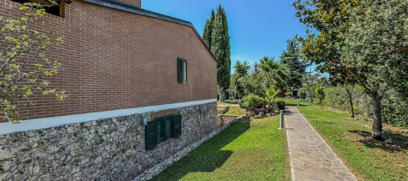5-Zimmer Villa in Rome, Italy, Nr. 89331 9