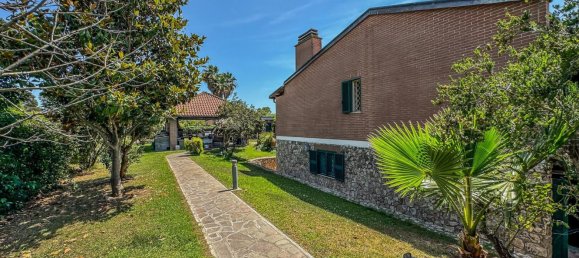 5-Zimmer Villa in Rome, Italy, Nr. 89331 32