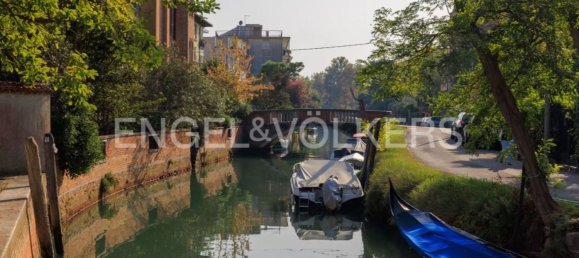 5 rooms Apartment in Venice, Italy No. 127237 13