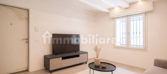 2 Schlafzimmer Haus in Cattolica, Italy, Nr. 303937 3